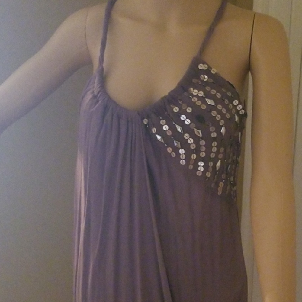 Dress - Picture 2 of 5